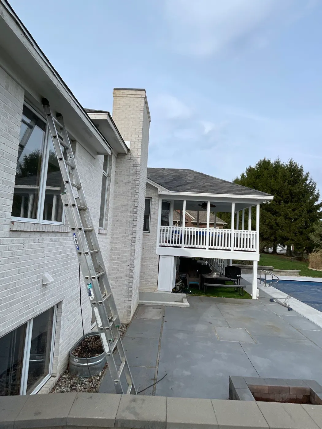 Bay window installation in Zionsville